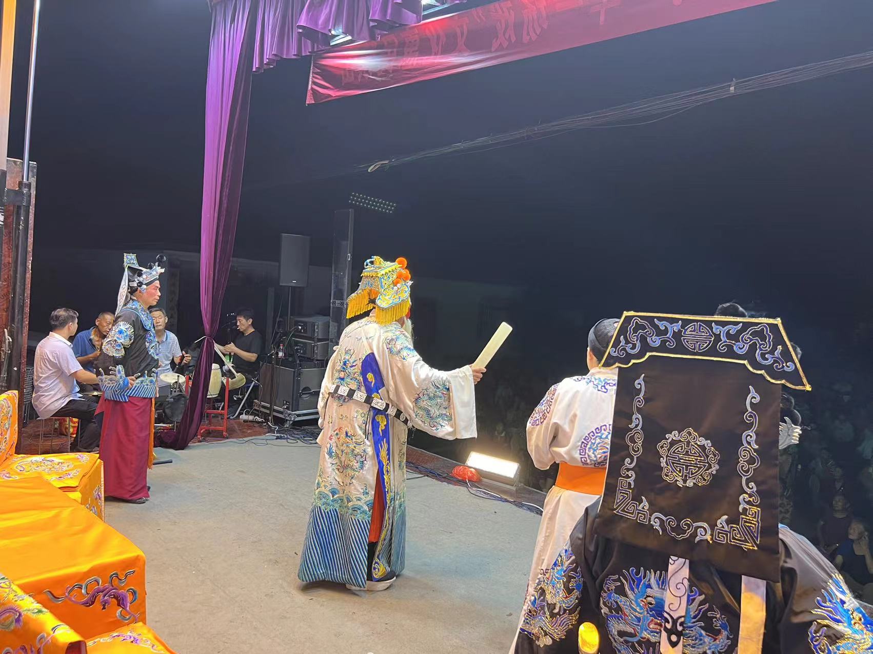 6e22c6af0478494e55687d538aaf552