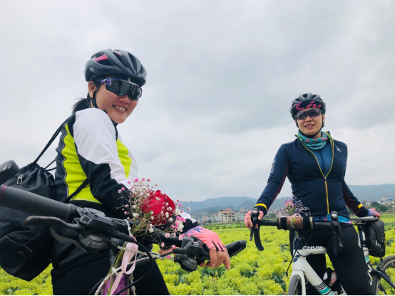 连江县举办庆“三八”自行车骑游活动387