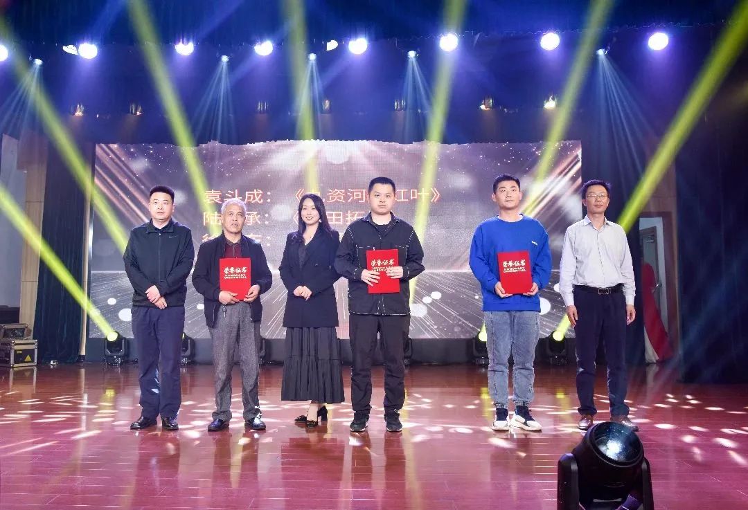 1ddd68abfcc77838d41ca4e22b6881bc 1ddd68abfcc77838d41ca4e22b6881bc.jpg