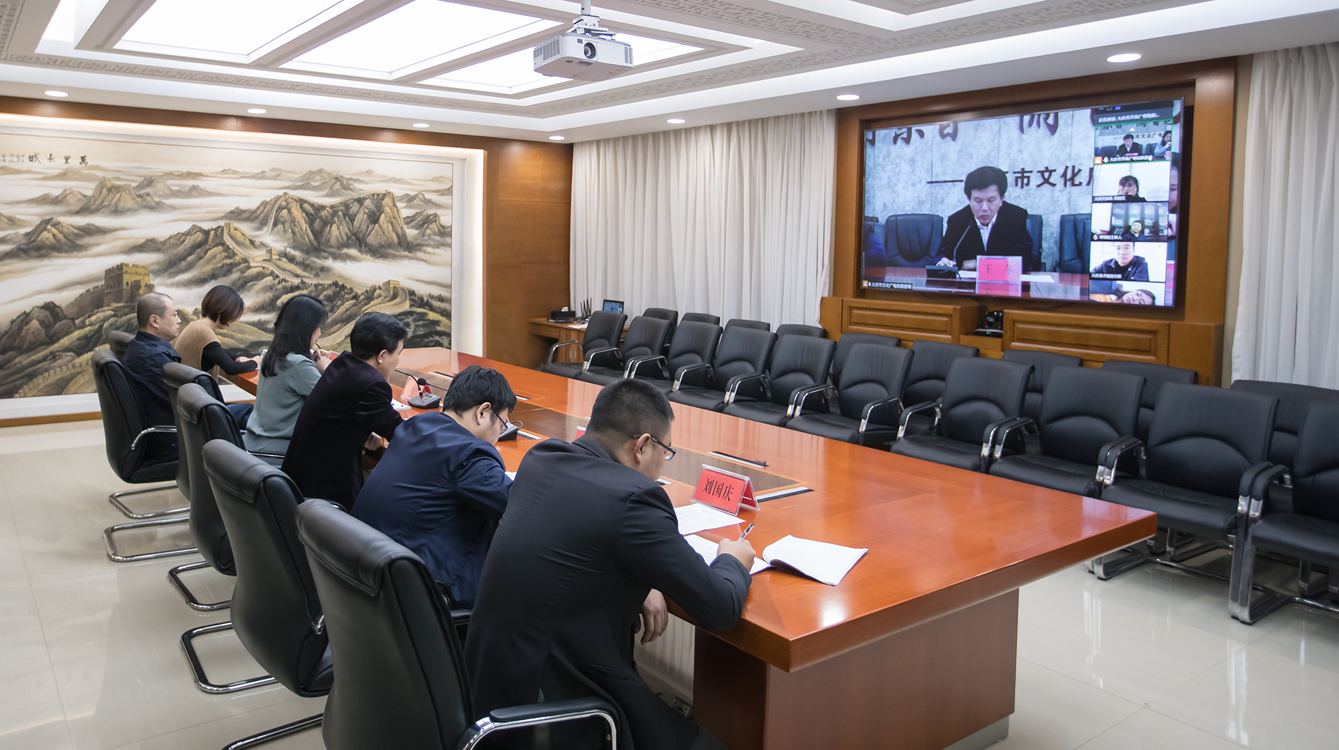 _V5I2466 _V5I2466.jpg