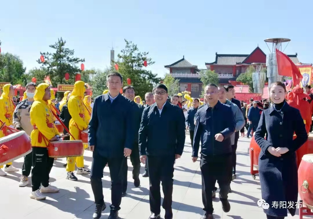 e5c85f0cf476bca00e1eee30666a291