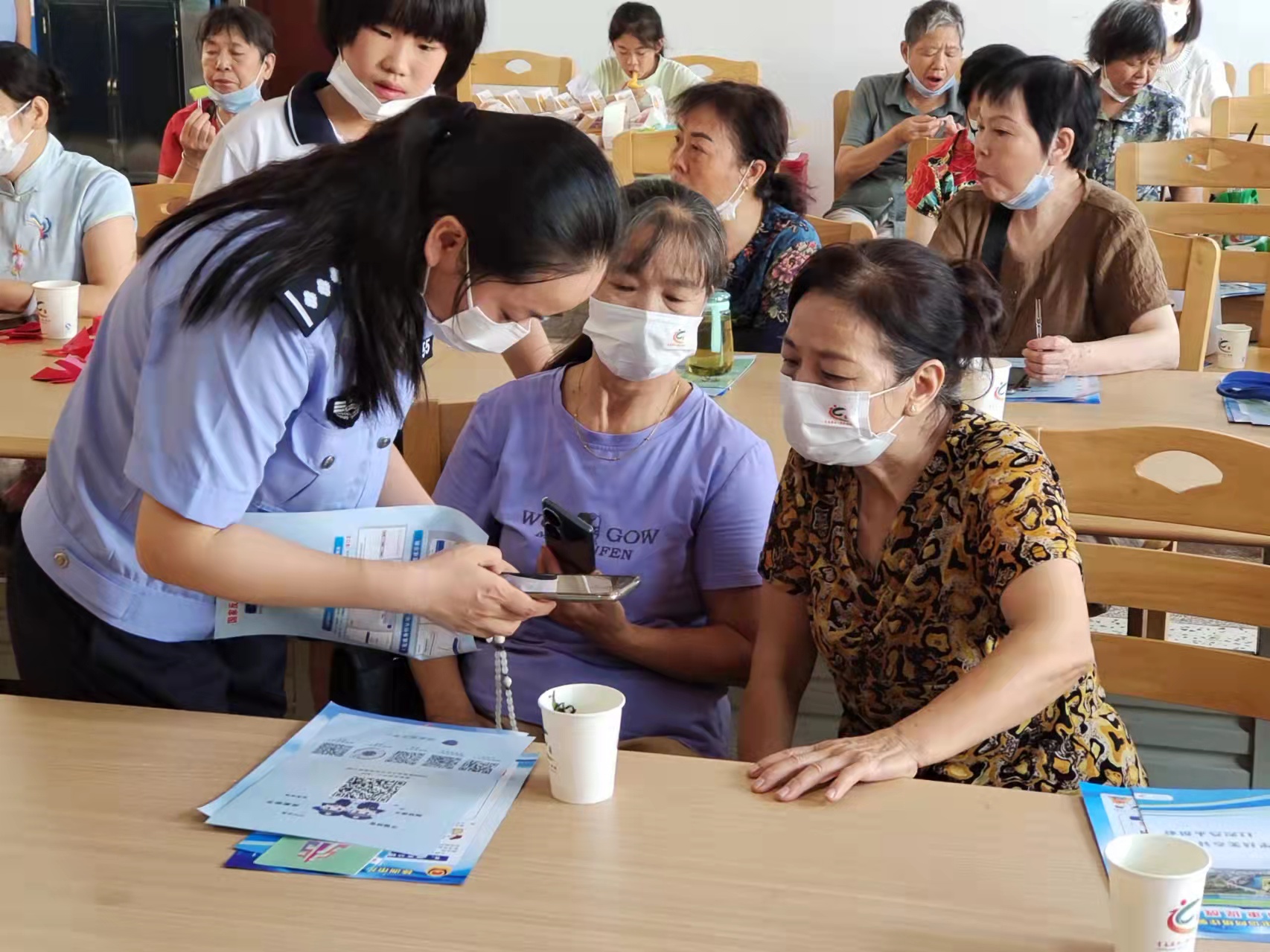 2 2.jpg?v=1765913780095