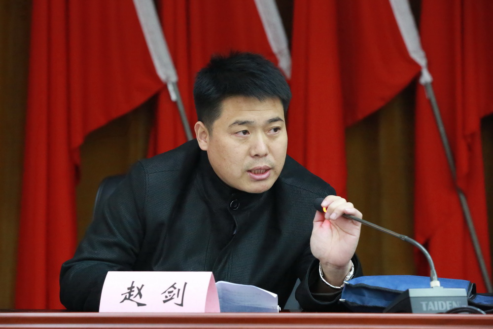 18 18.jpg?v=1764880247577