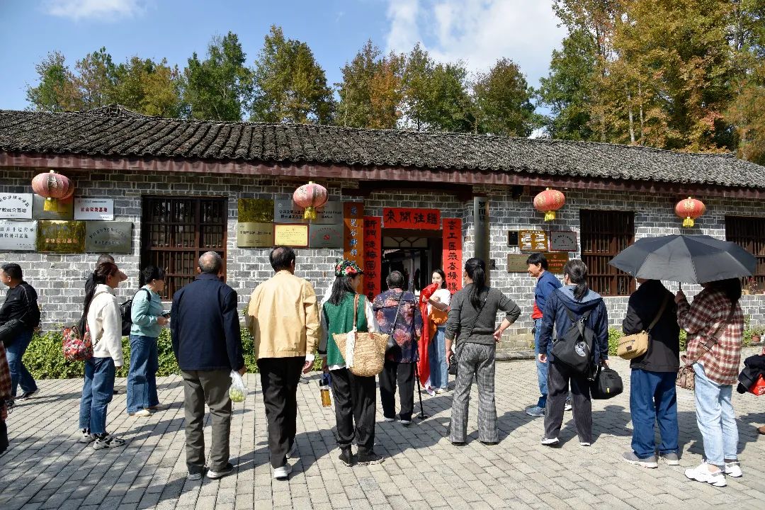 2de0398f7f44019a009e286db3d9aaea 2de0398f7f44019a009e286db3d9aaea.jpg