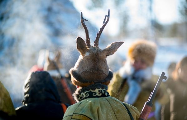 森林里的猎人 森林里的猎人.jpg