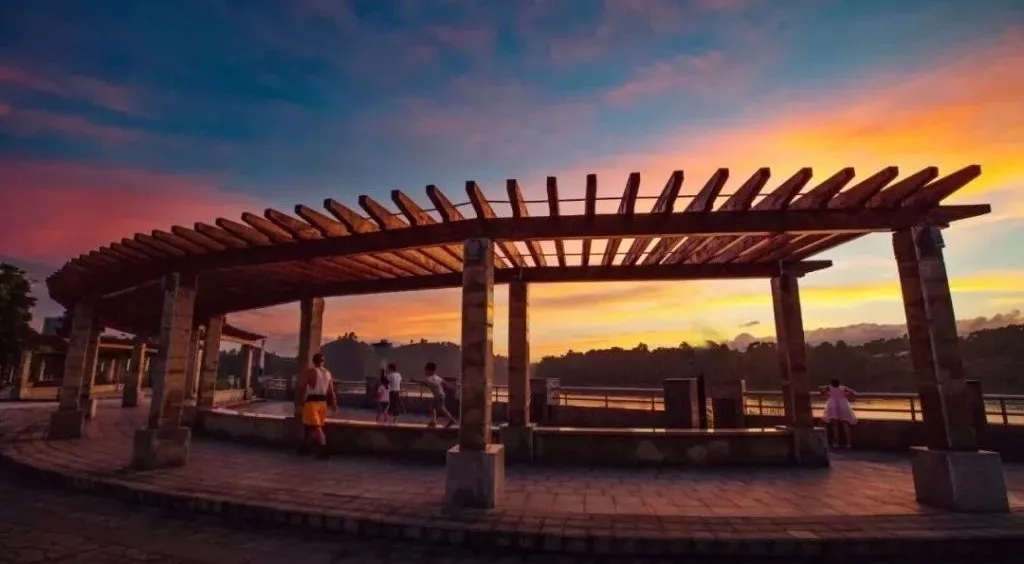 640.webp (55) 640.webp (55).jpg