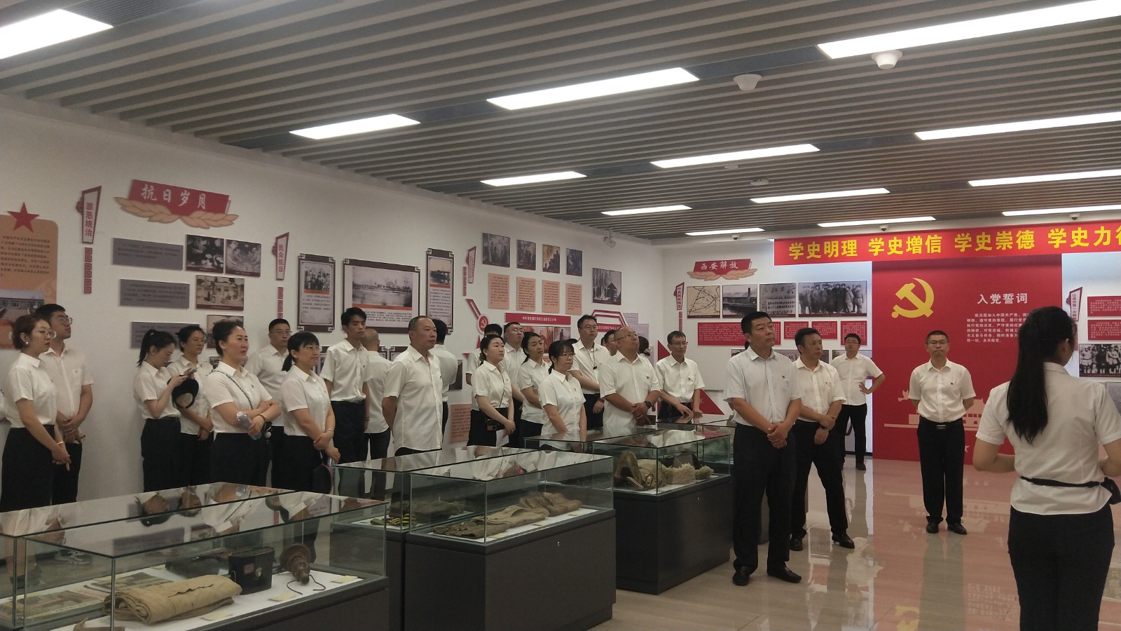 e052b21e8848f91729679cc8cdea1c5