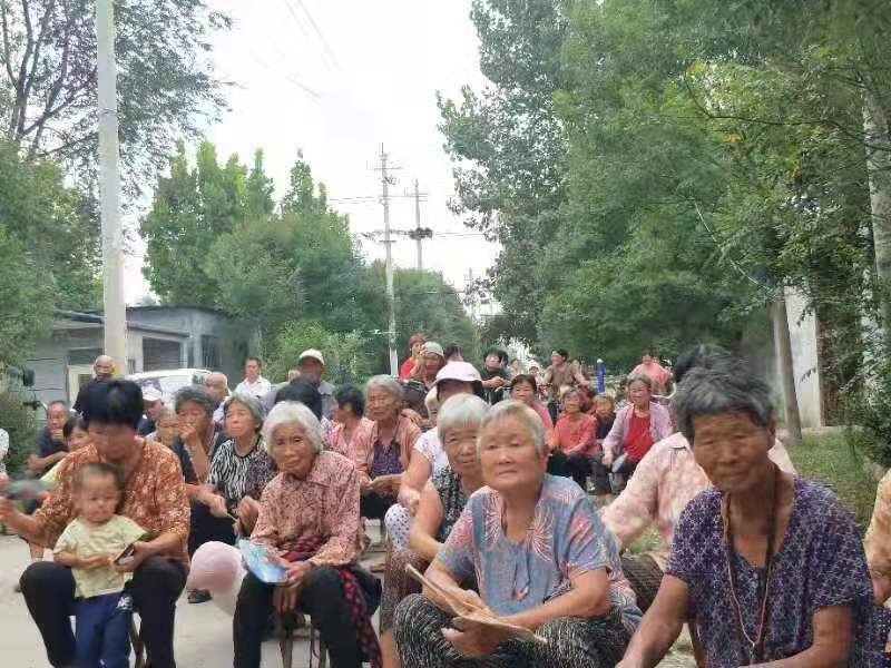 5e55cf2221dd29cb189944972de986c