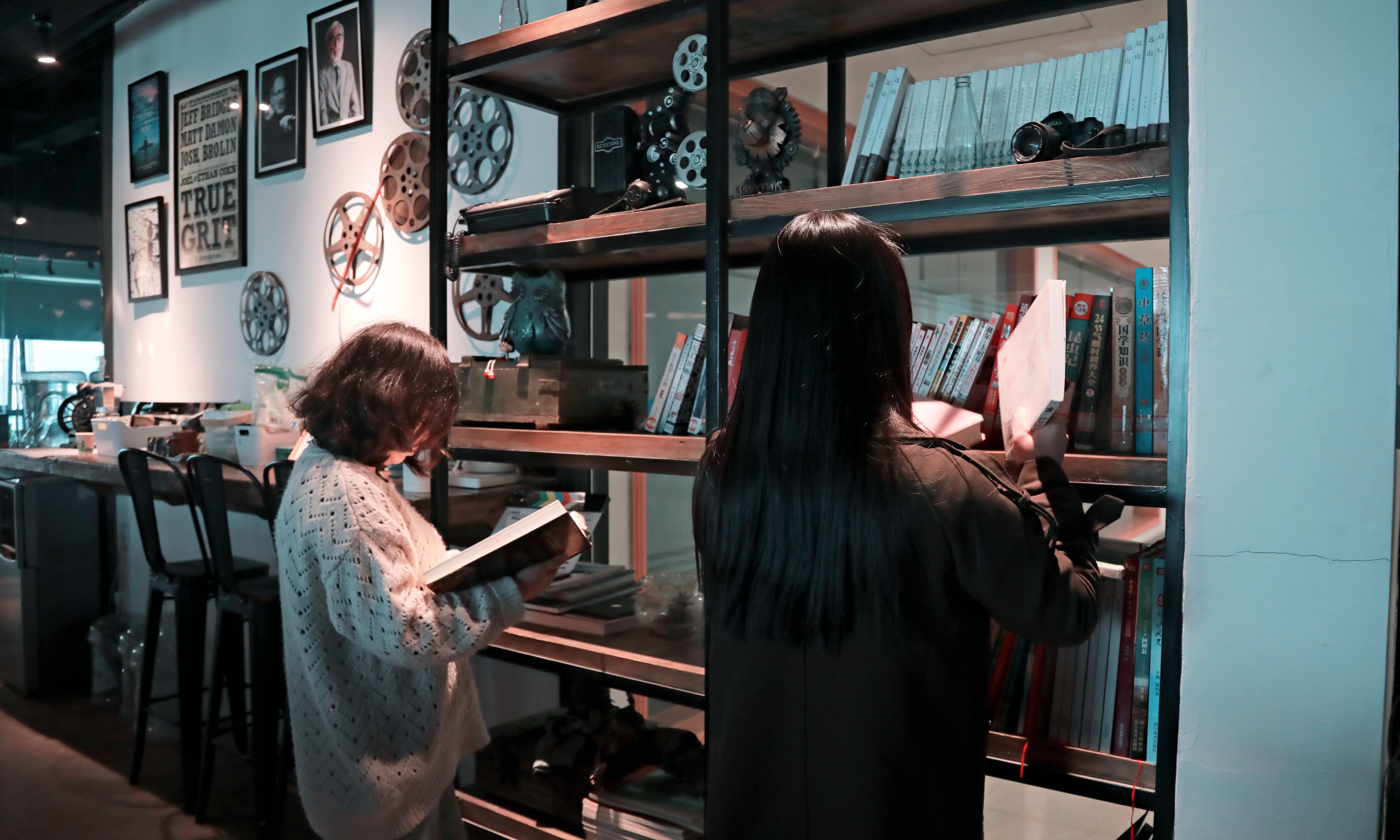 8 8.jpg?v=1765852979171