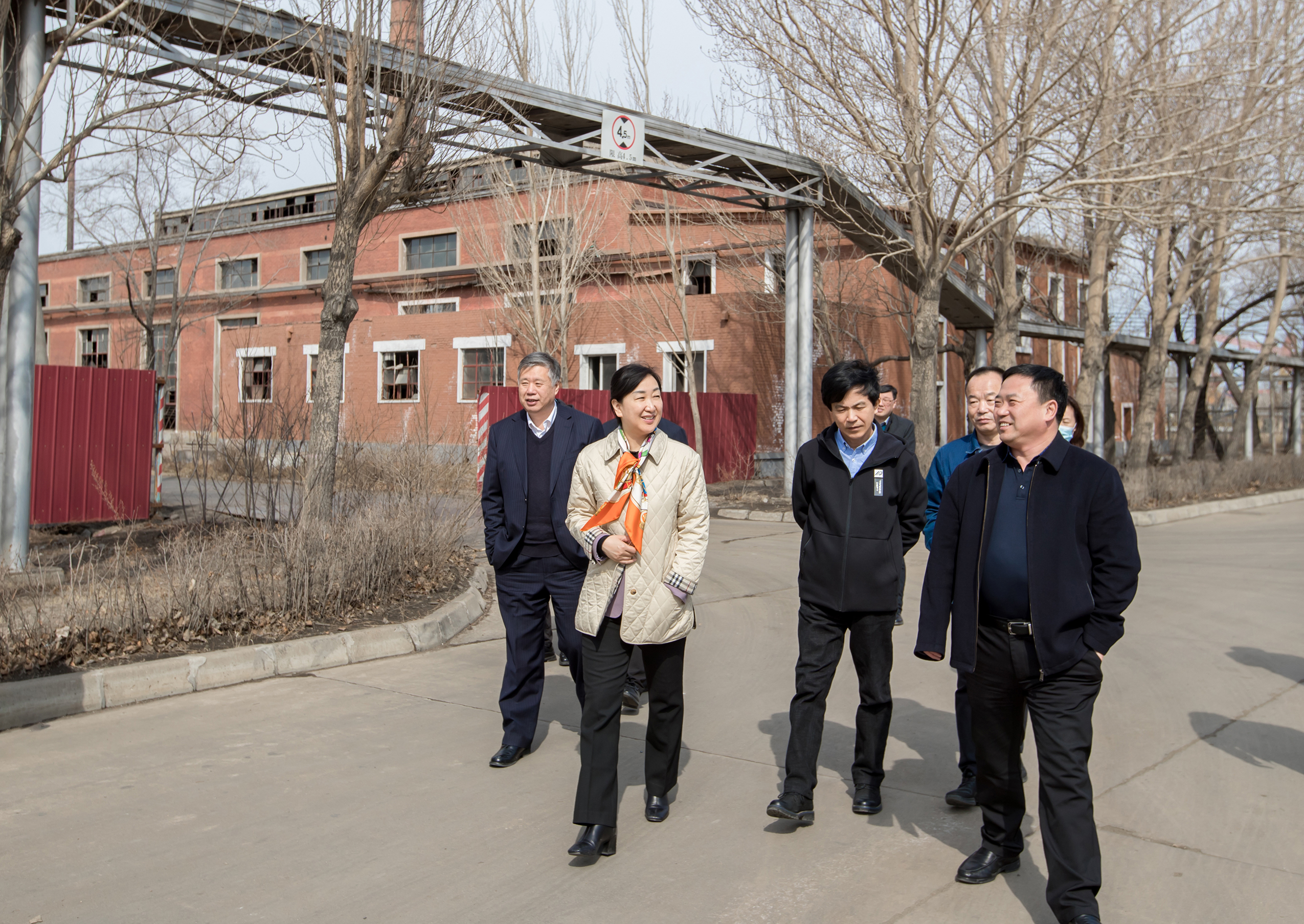 _V5I8994 _V5I8994.jpg