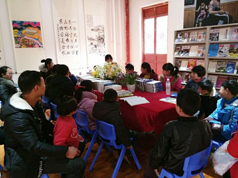 4 4.jpg?v=1765624150311