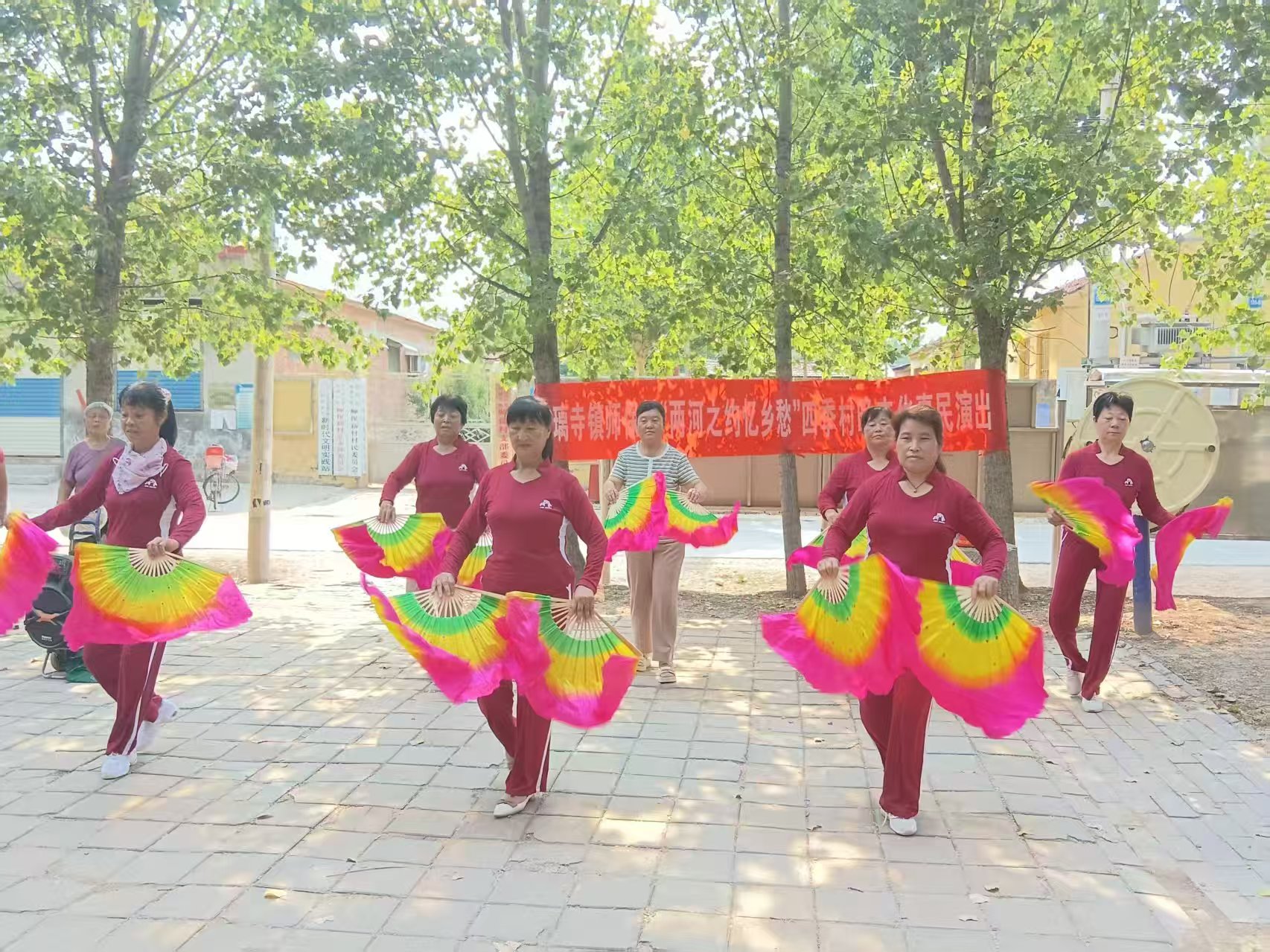 2025年琉璃寺镇“两河之约忆乡愁”四季村晚