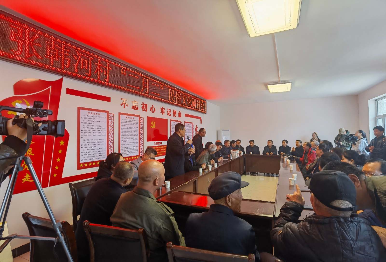 张韩河“二月二”民俗文艺打铁花活动 (93)