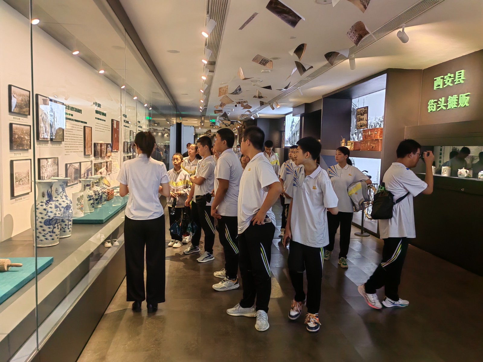 bf811a3a9e86a65558adc94560a498d