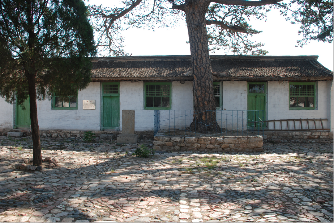 图片8白求恩模范病室旧址东房病室全景 图片8白求恩模范病室旧址东房病室全景