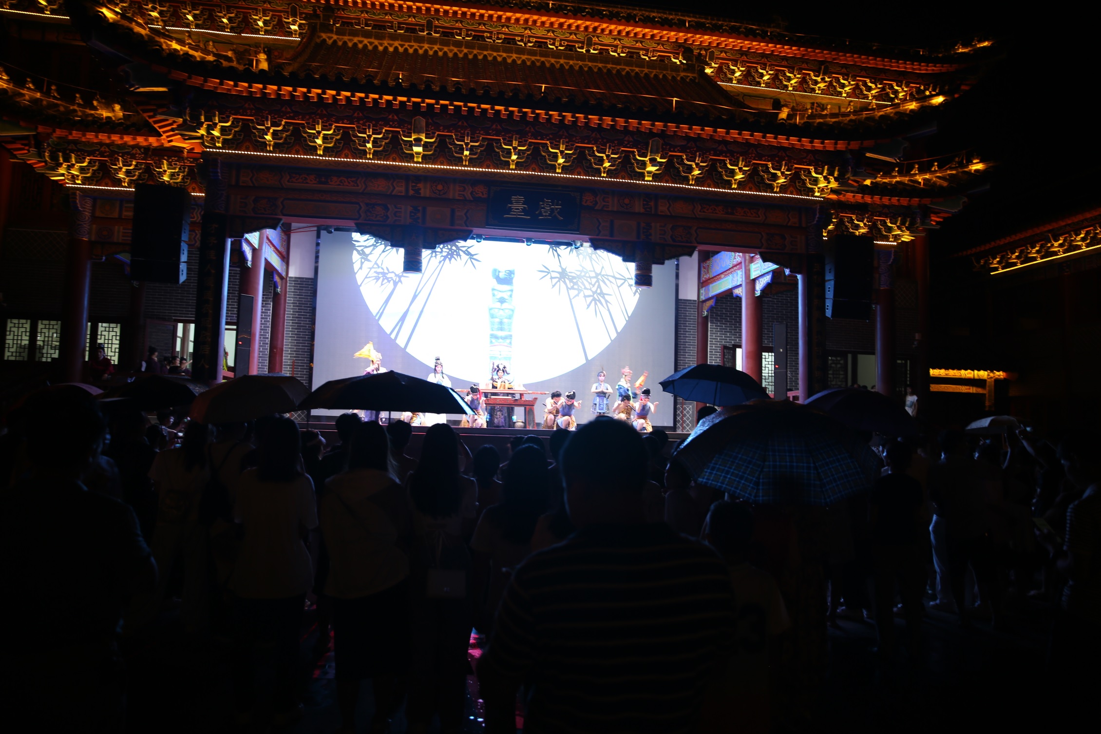 8月10日文化园古戏台《赵子龙计取桂阳》 8月10日文化园古戏台《赵子龙计取桂阳》.jpg