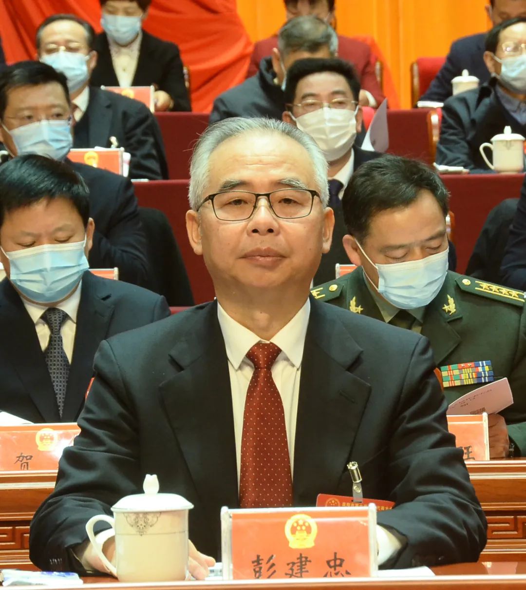 4 4.jpg?v=1765879932376