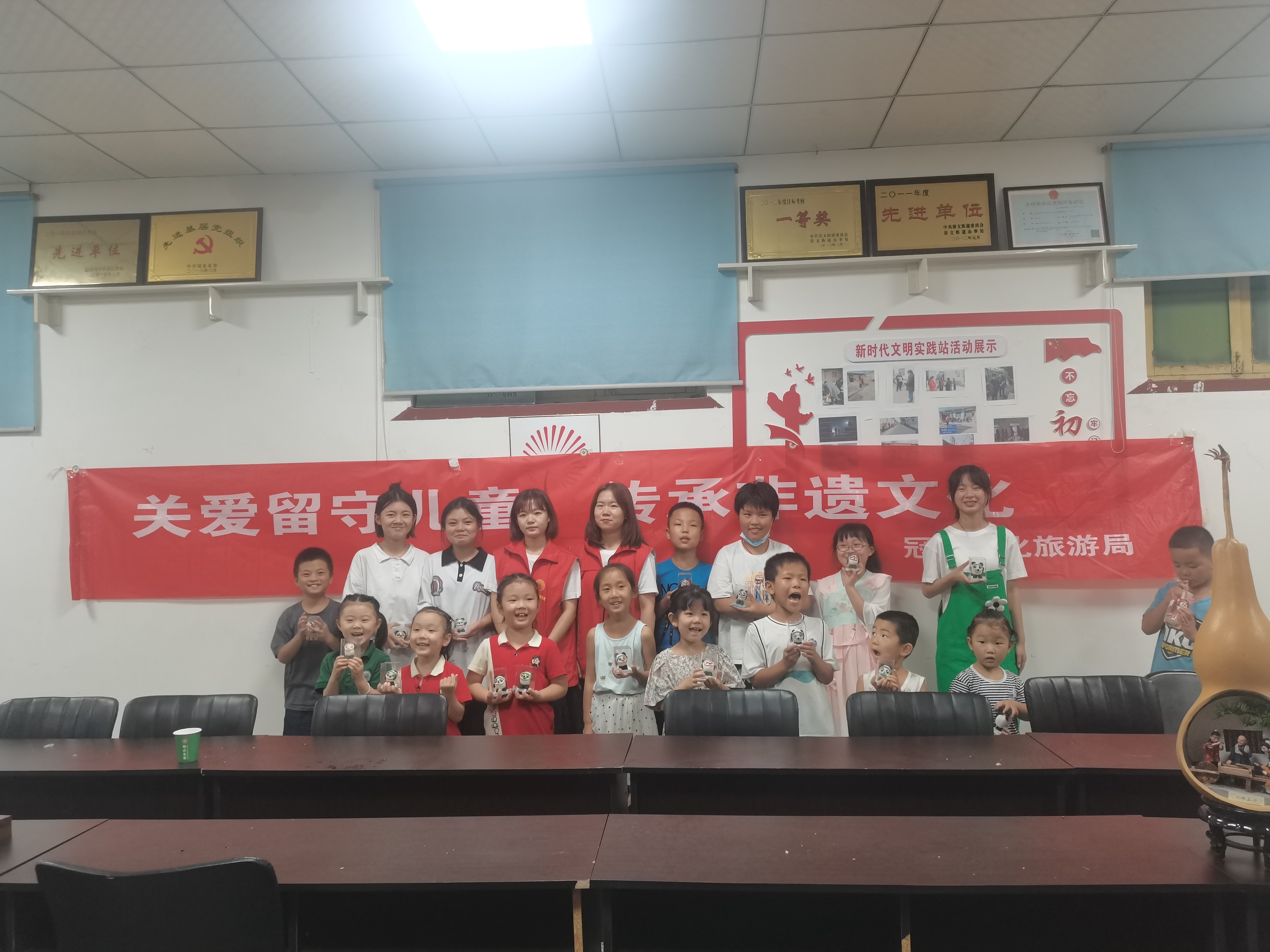 【冠县】崇文街道“喜迎二十大·文化筑梦”面塑公益活动