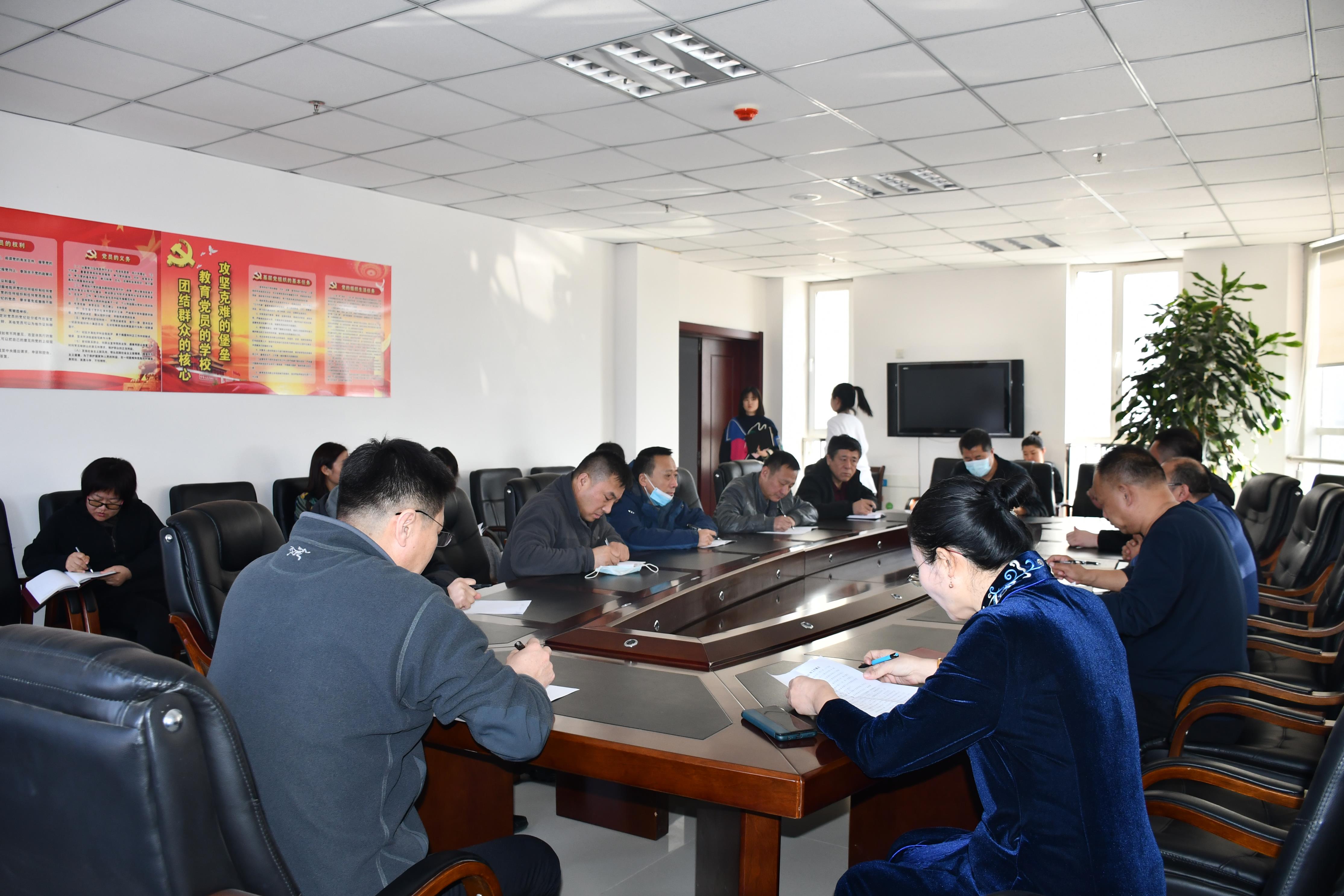 01bdf7f26d1b2a0b7939ad425267703 01bdf7f26d1b2a0b7939ad425267703.jpg