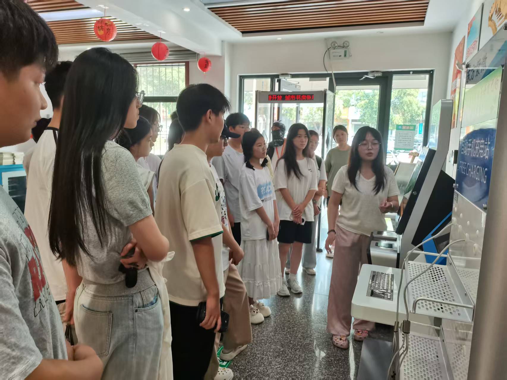 ecae887fefffbeaf372579f1498c401a ecae887fefffbeaf372579f1498c401a.jpg?v=1762243691352