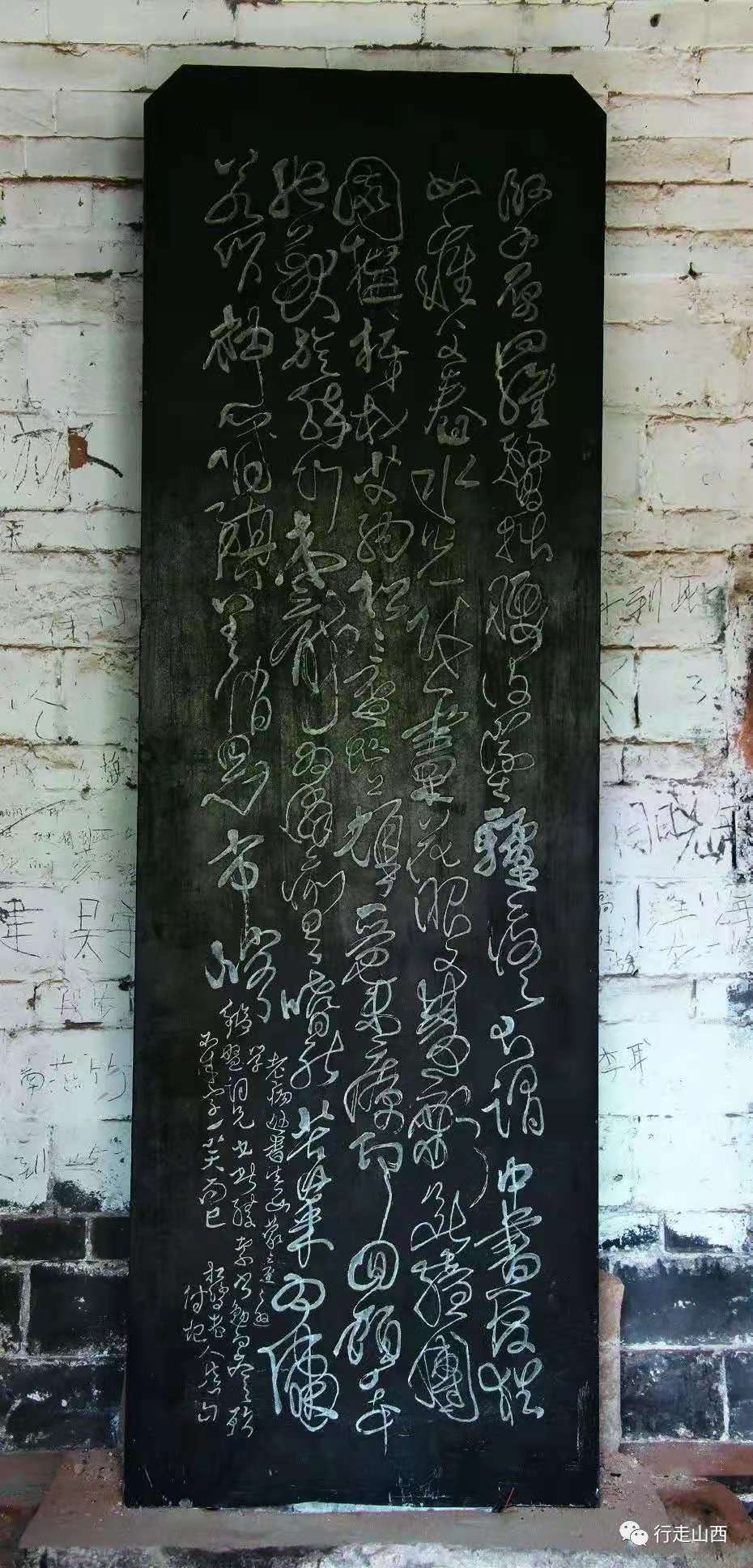 464d3d6b8098ae48f1a8fa12385b96e