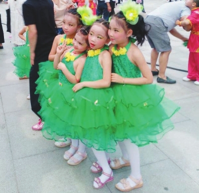 http://wb.hgdaily.com.cn/images/2018-06/04/04/p62_b.jpg