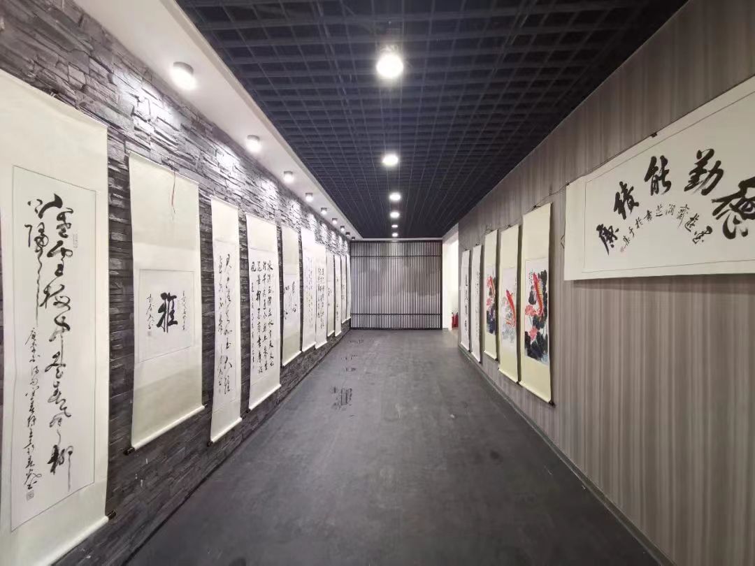 1894960354 1894960354.jpg