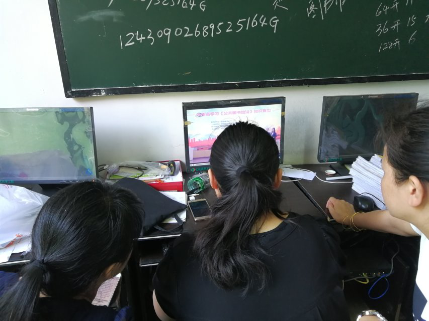 20180517161013_duphylo1hm 20180517161013_duphylo1hm.png?v=1765879936604