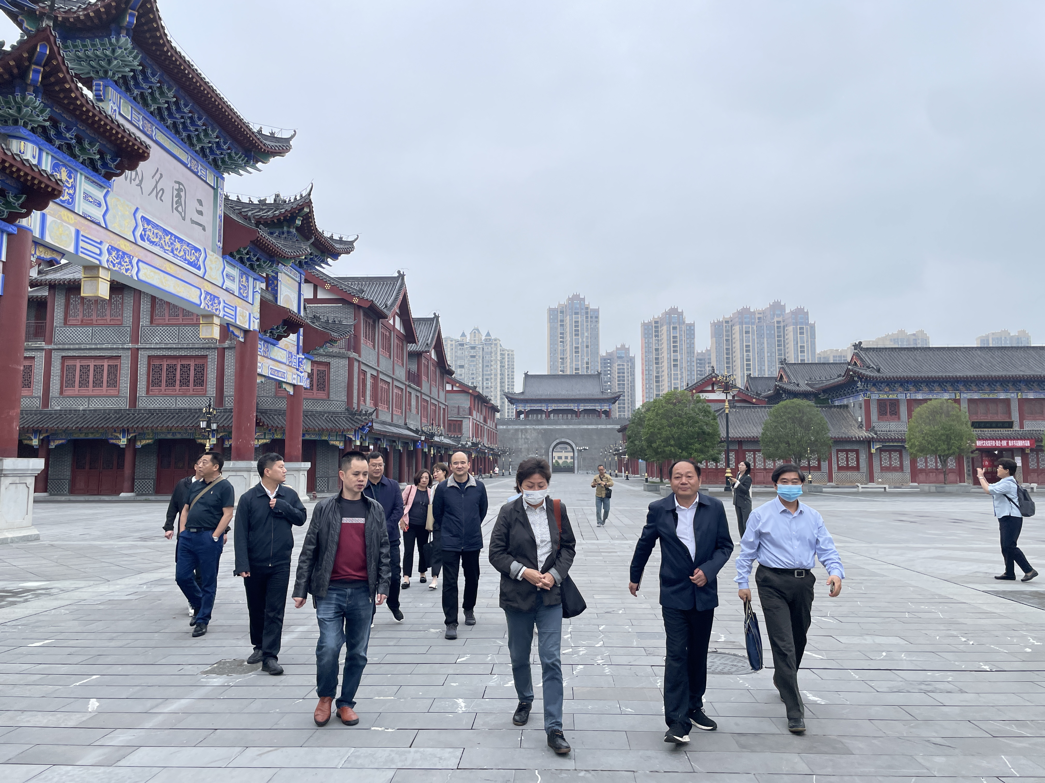 1 1.jpg?v=1761929501364