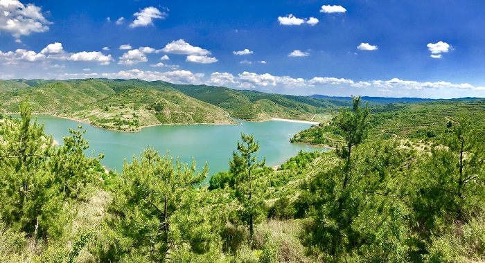 《和顺恋思水库》 候英