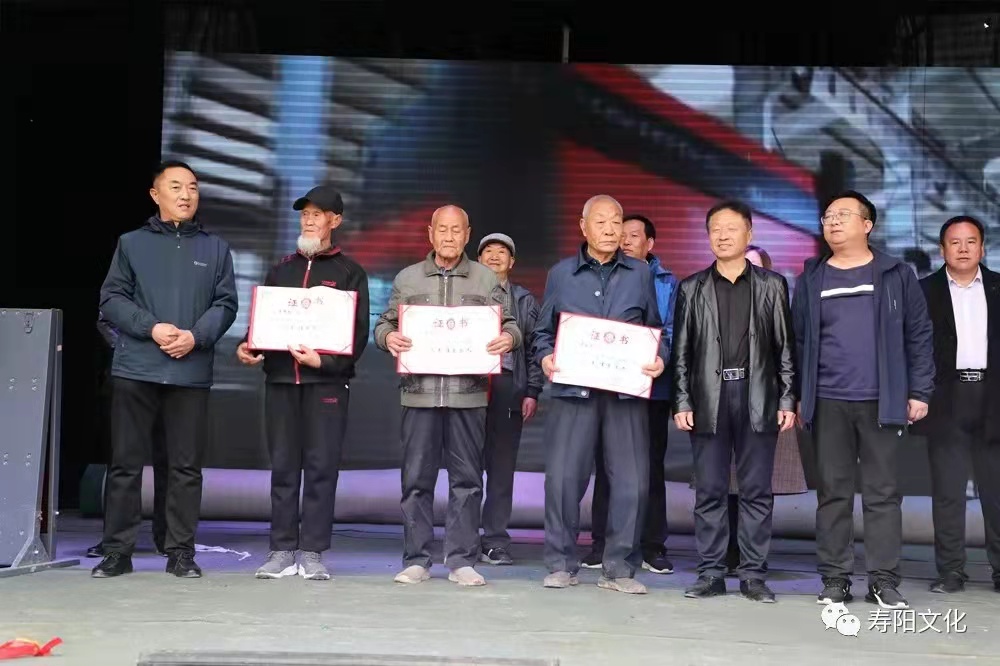 7535d3c7a723897e0d4d230a96bb562