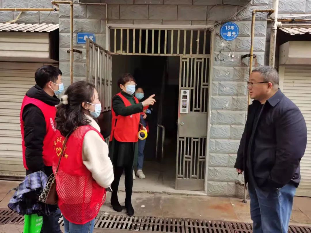 4 4.jpg?v=1765925544072