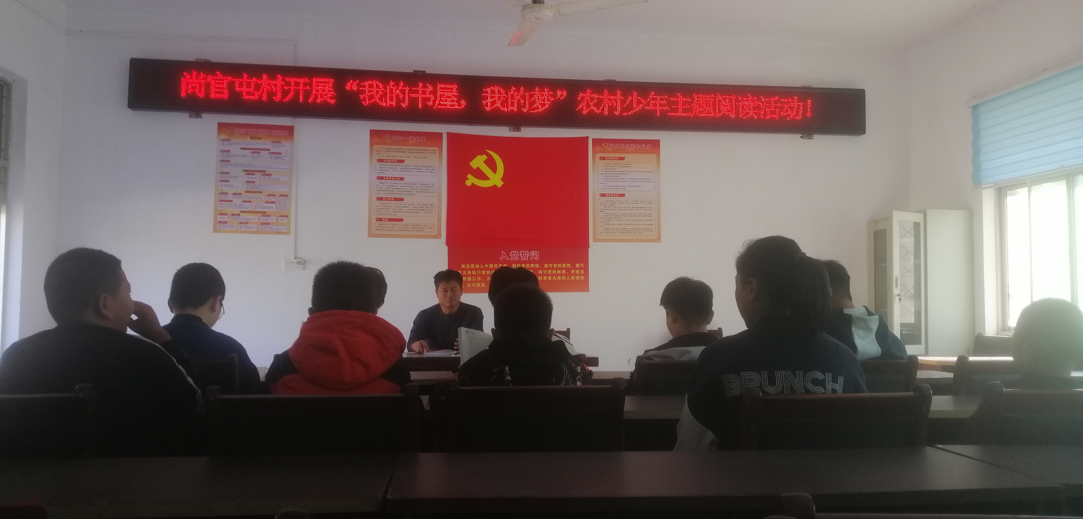 d1eecc2e33f13da3850c635f769317a.jpg