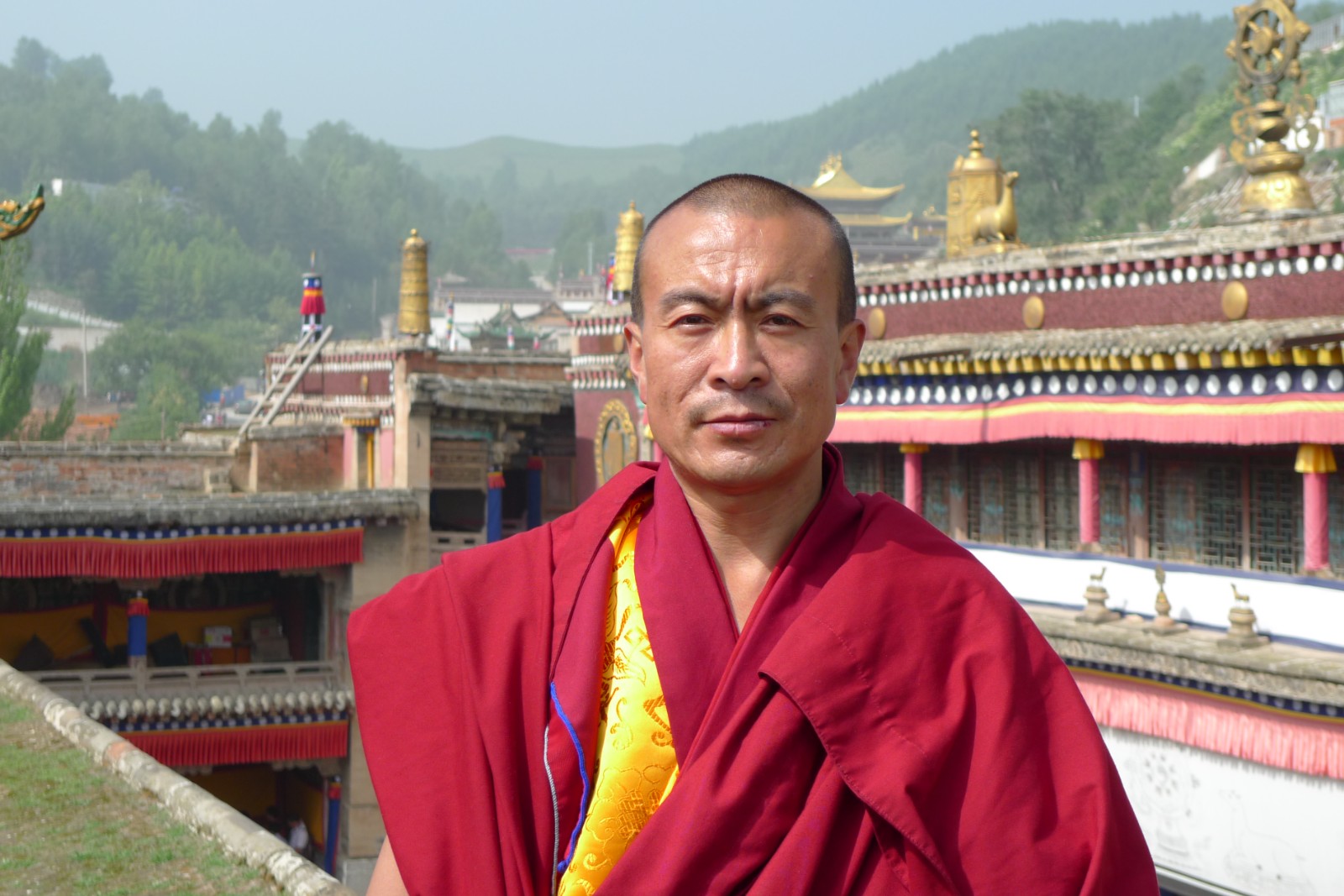 堆绣传承人罗藏克宗2