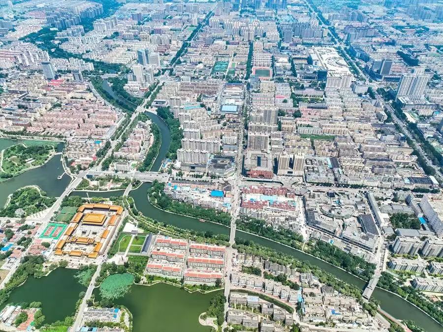 1053179320 1053179320.jpg