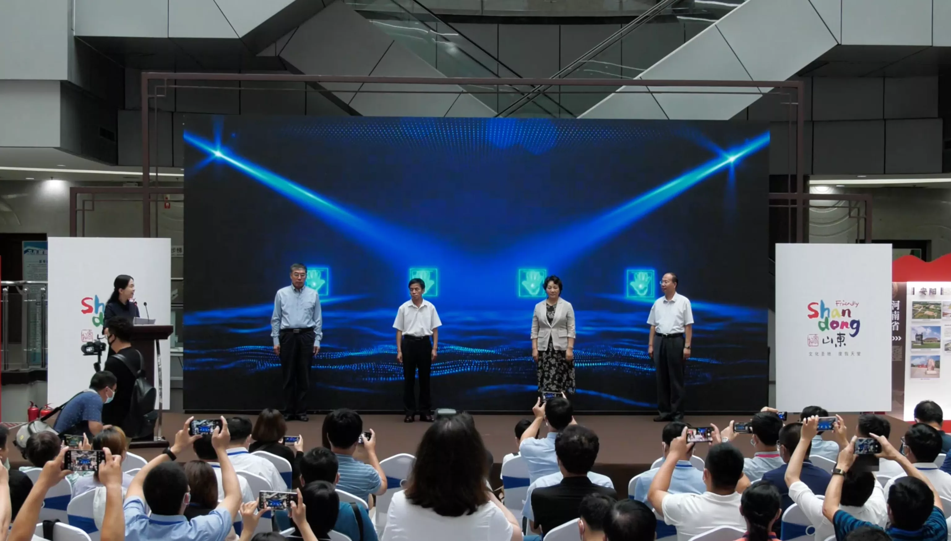 1349123827 1349123827.jpg