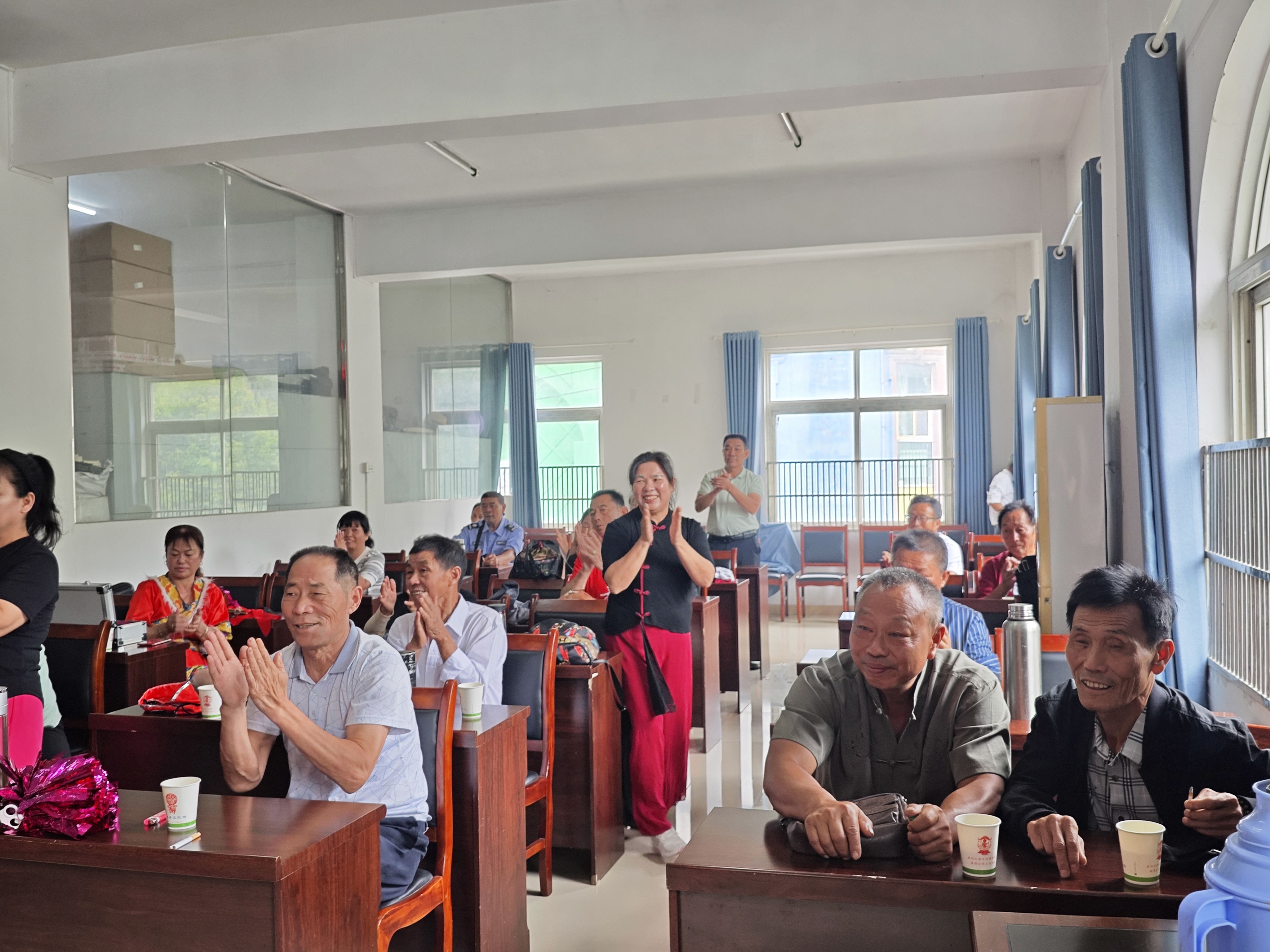 effc9f89c37266e7bb4ce42cb522d23 effc9f89c37266e7bb4ce42cb522d23.jpg