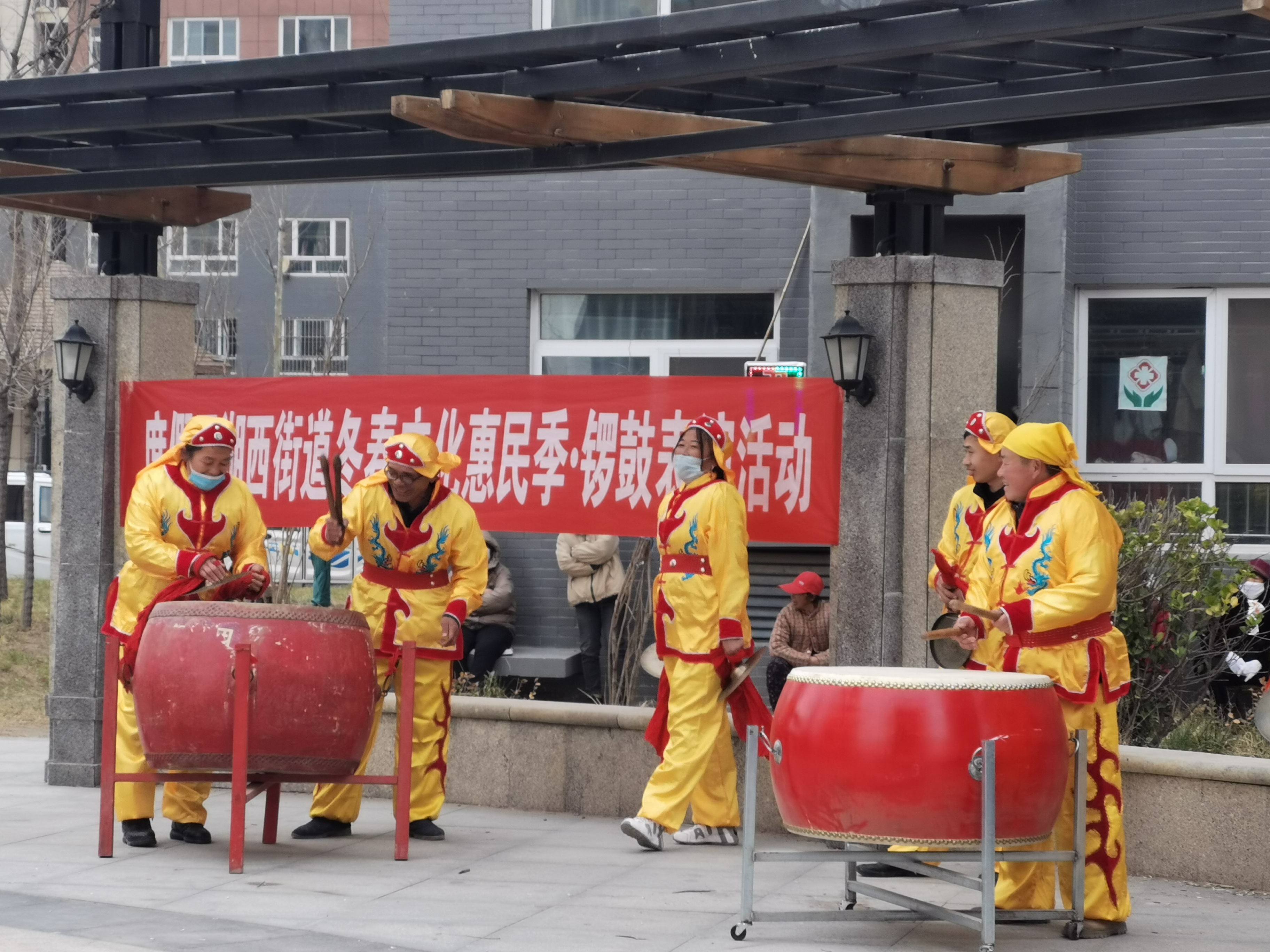 【度假区】冬春文化惠民季 --湖西街道办事处文化站举办锣鼓表演活动