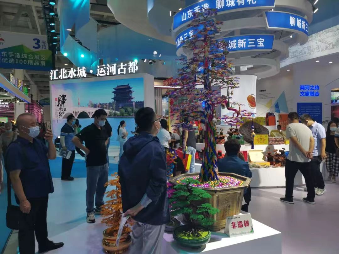 977185153 977185153.jpg