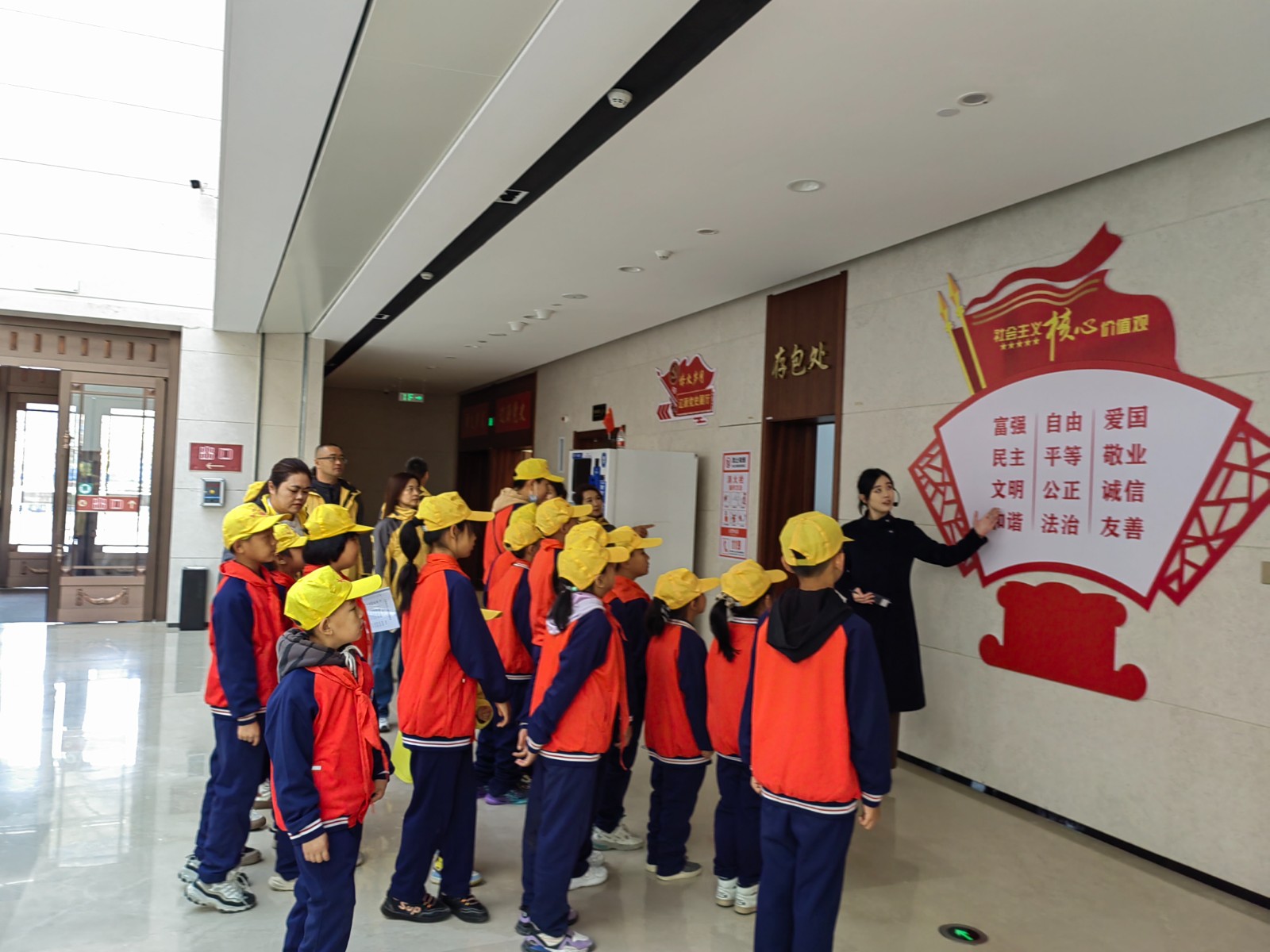 8f1dee1c6288512c3ca135f7e1878b0