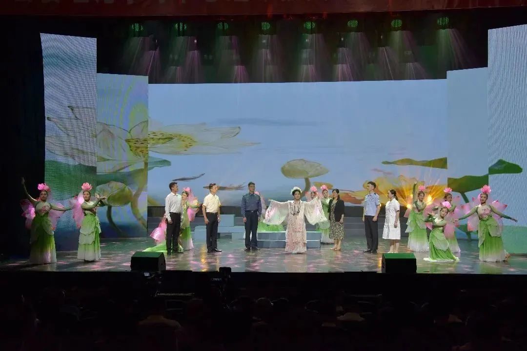 e4d78302b6ec8f6abcdc255f8b9589fc e4d78302b6ec8f6abcdc255f8b9589fc.jpg