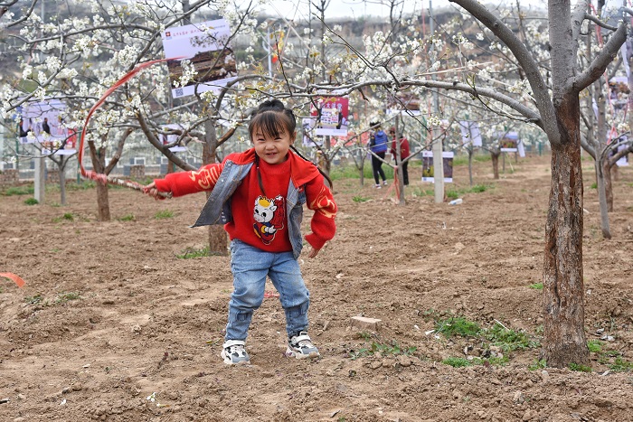 童趣  原海春.jpg