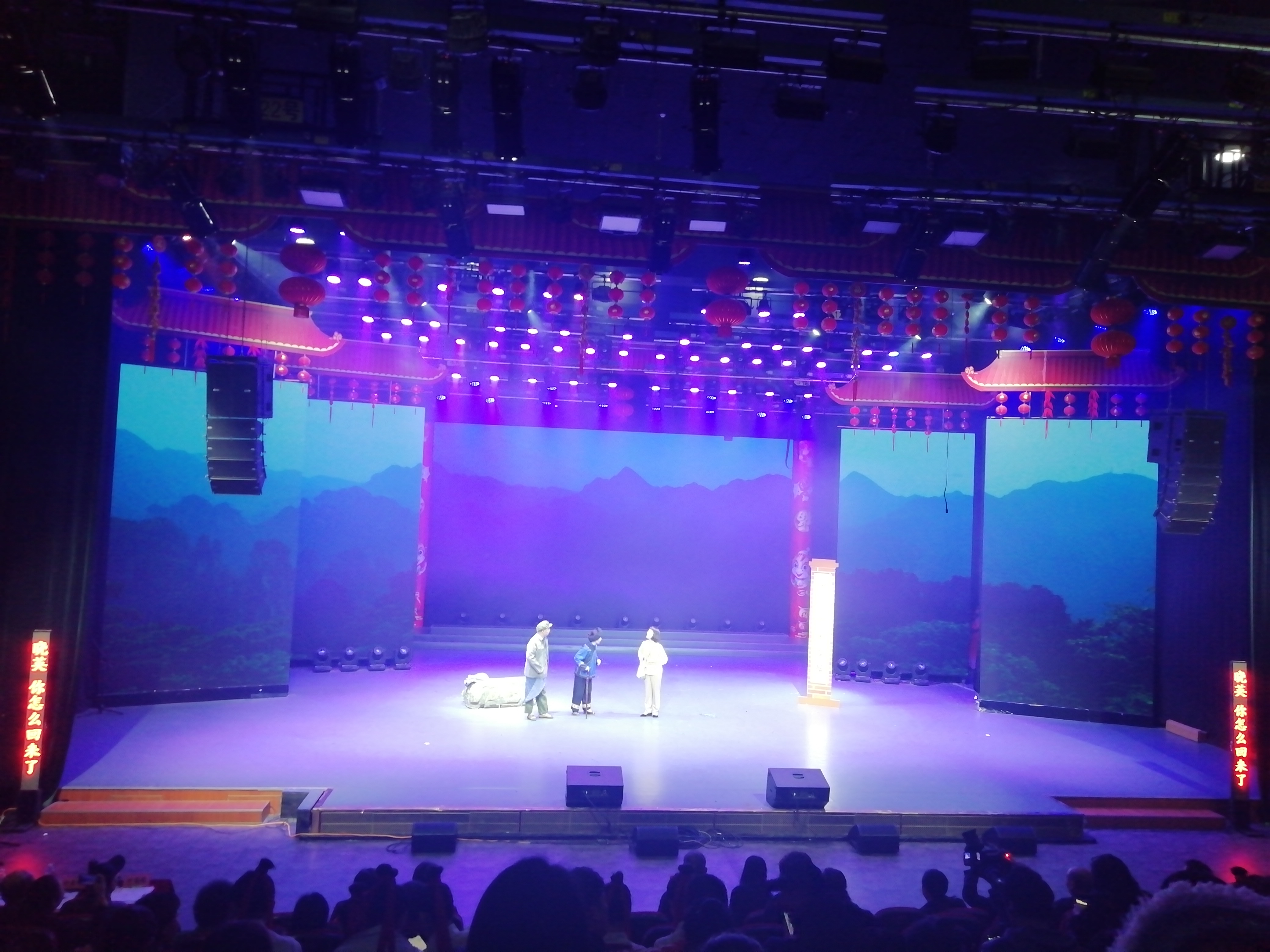 青青马桑树 青青马桑树.jpg