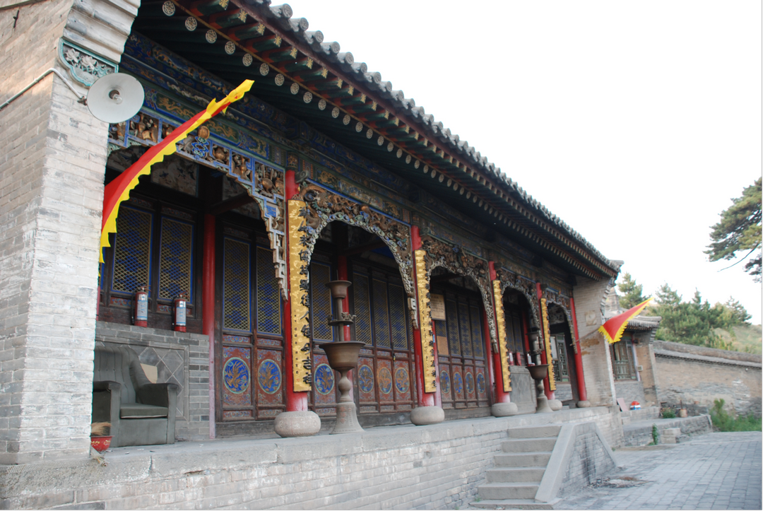 图片9尊胜寺五方文殊殿侧影 图片9尊胜寺五方文殊殿侧影