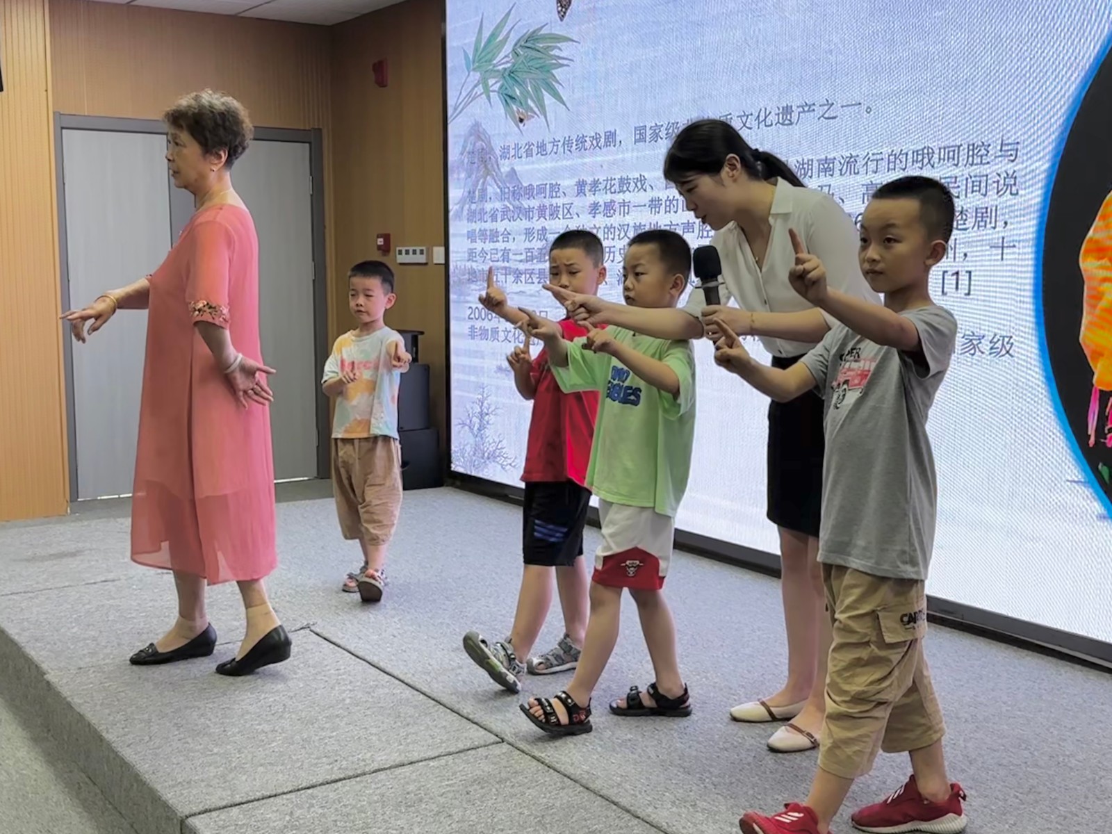 7db25b60dafe382a29ef4ed43776f8d