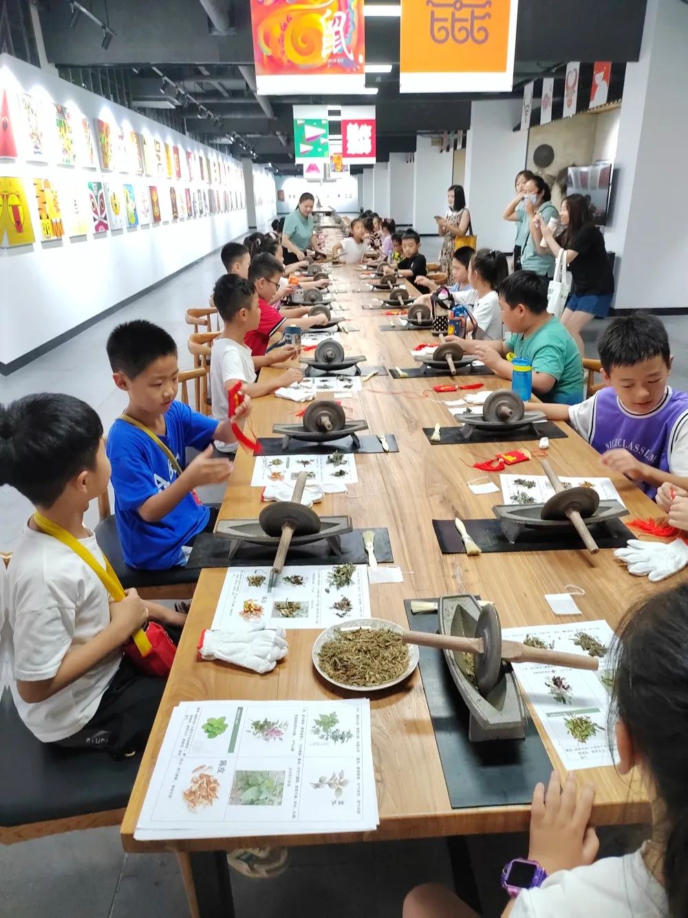 【阳谷】国庆研学活动预告---中药香囊制作体验