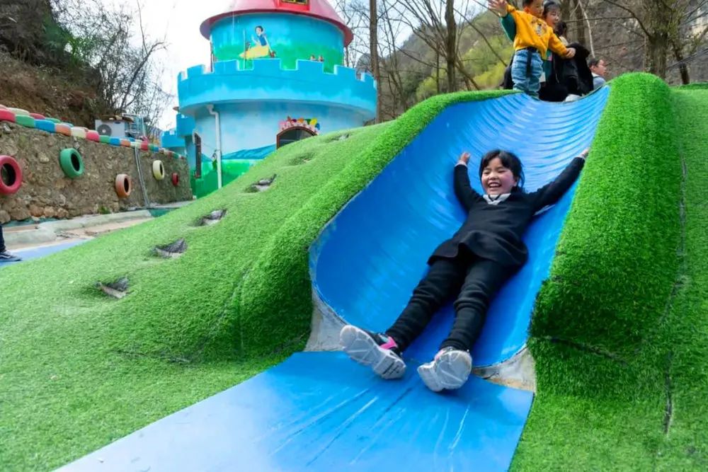 dc9b05024095db8ceaeefe247b2dedc2