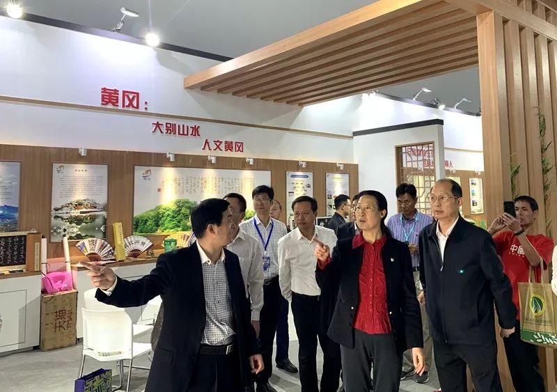 https://mmbiz.qpic.cn/mmbiz_jpg/yuKX8ib0ok8hMUnjxjkzQqTO3pGhhutyeWkODLSE7lEVacGIia0icmAzOs0qsKW4fdHrje5G3zyFFFvagzEa2o7Wg/640?wx_fmt=jpeg&wxfrom=5&wx_lazy=1&wx_co=1