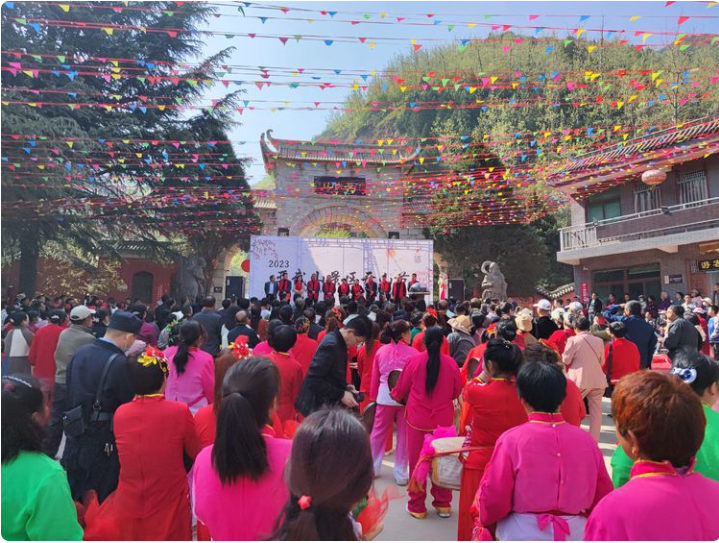 4d0490bc5570304a46308b77d5bbe99