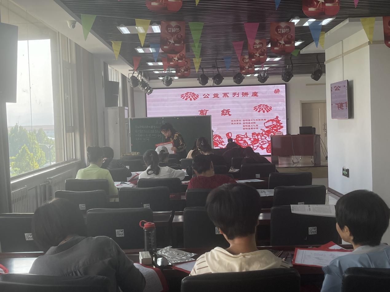 1695348384004_44252212